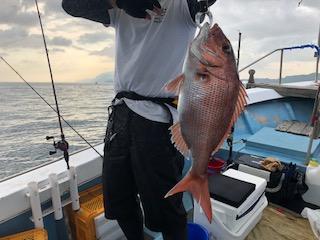 勝栄丸 熊本 上天草 釣り船 鯛釣り 勝栄丸